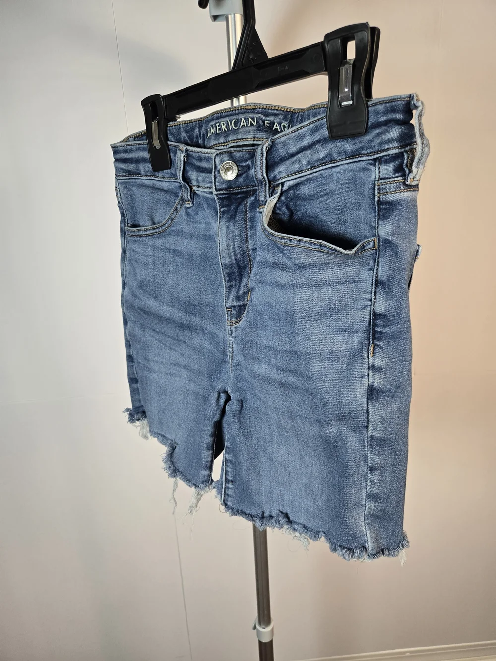 American Eagle Outfitters Light Blue Denim Frayed Hem Women's Shorts